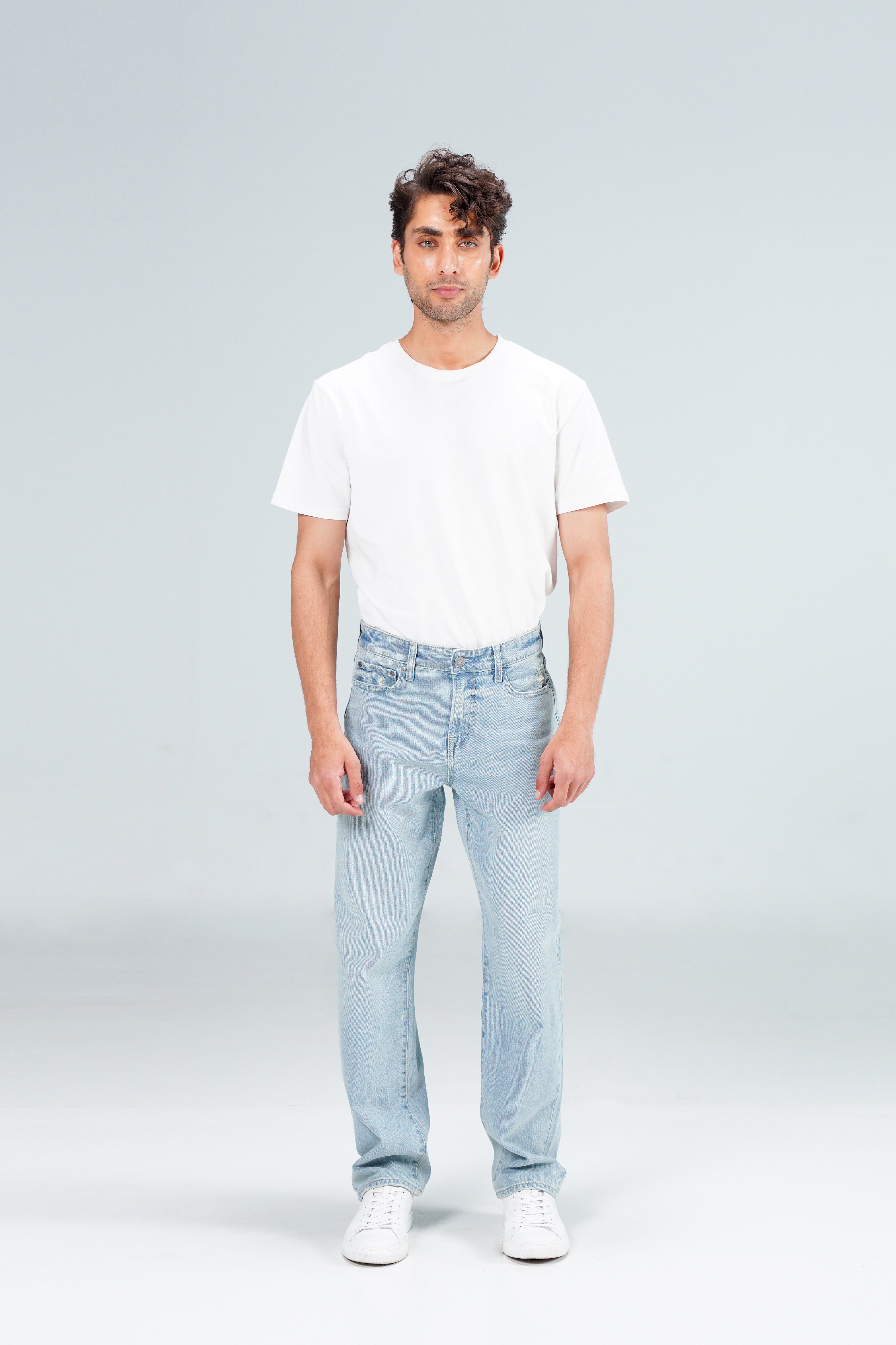 Loose Straight Fit Light Blue