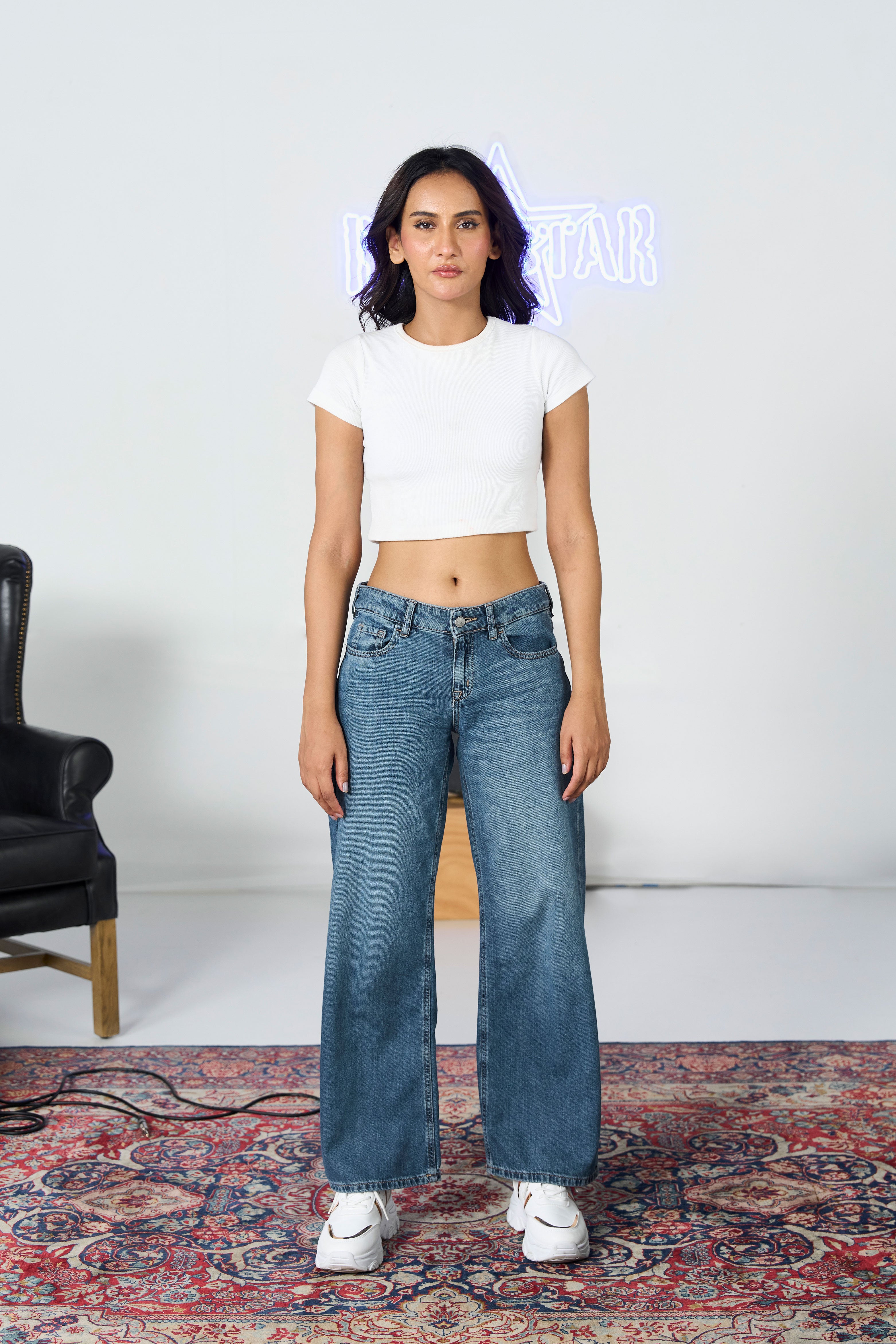 Wide Leg Flapper Pocket