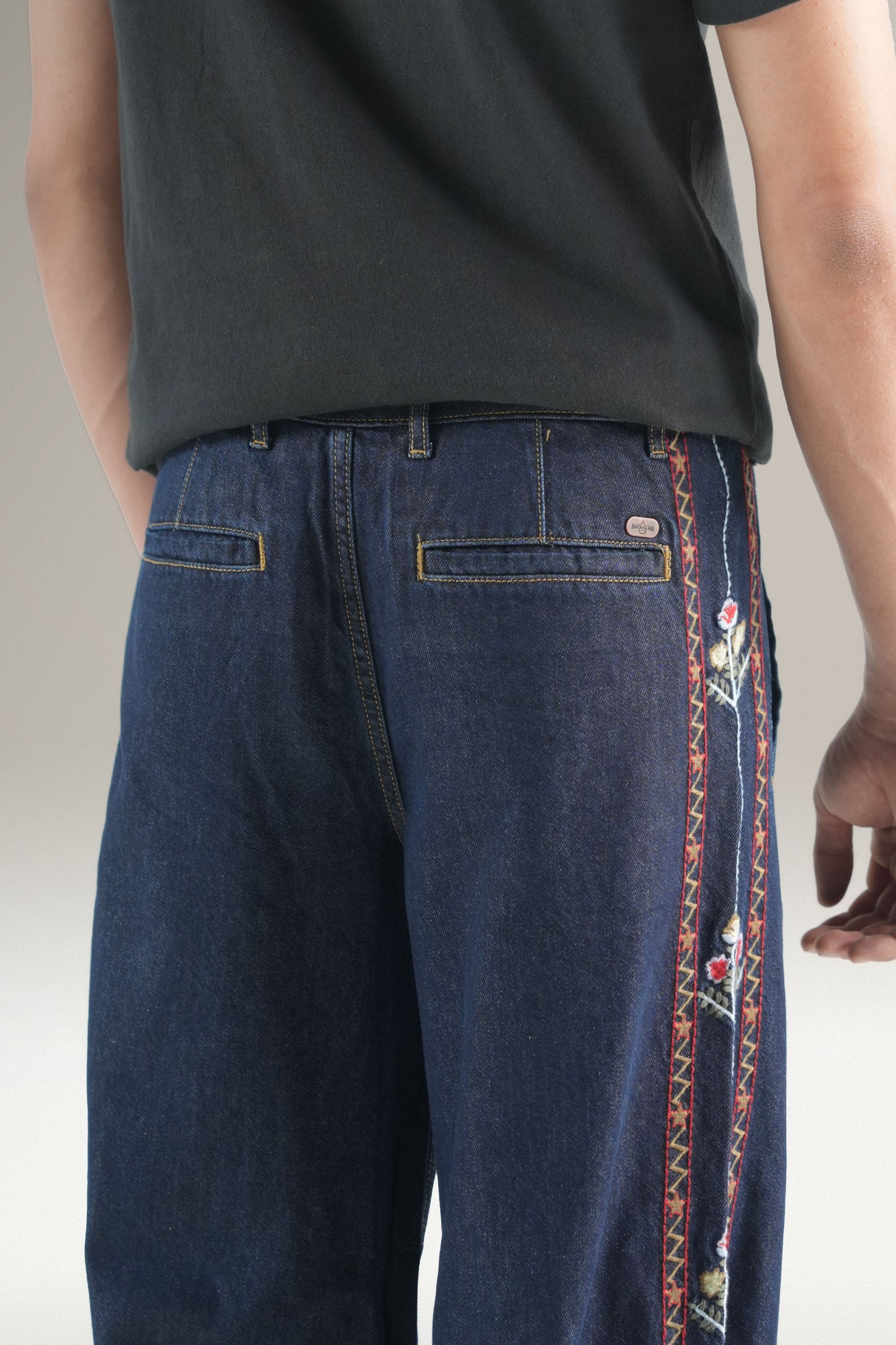 Garden of Shadows Jeans