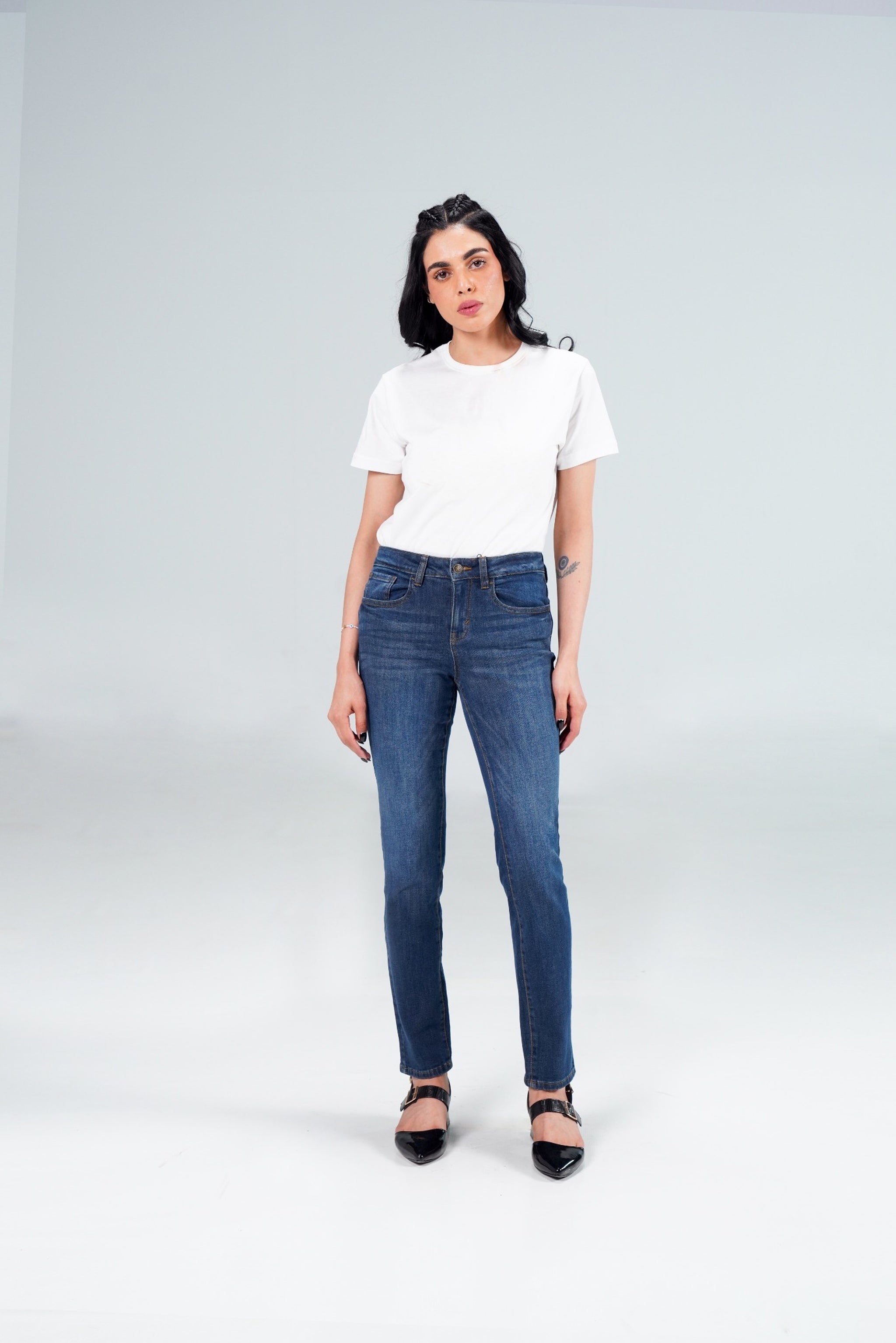 Modern Straight