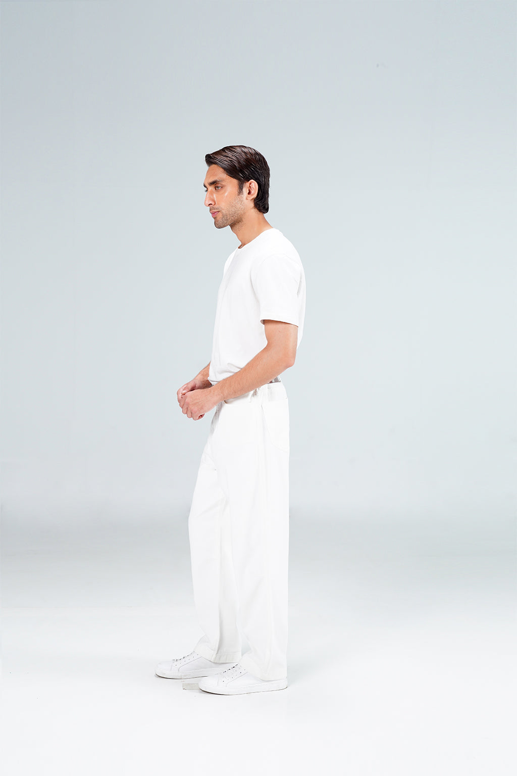 Easy White Classic Pant