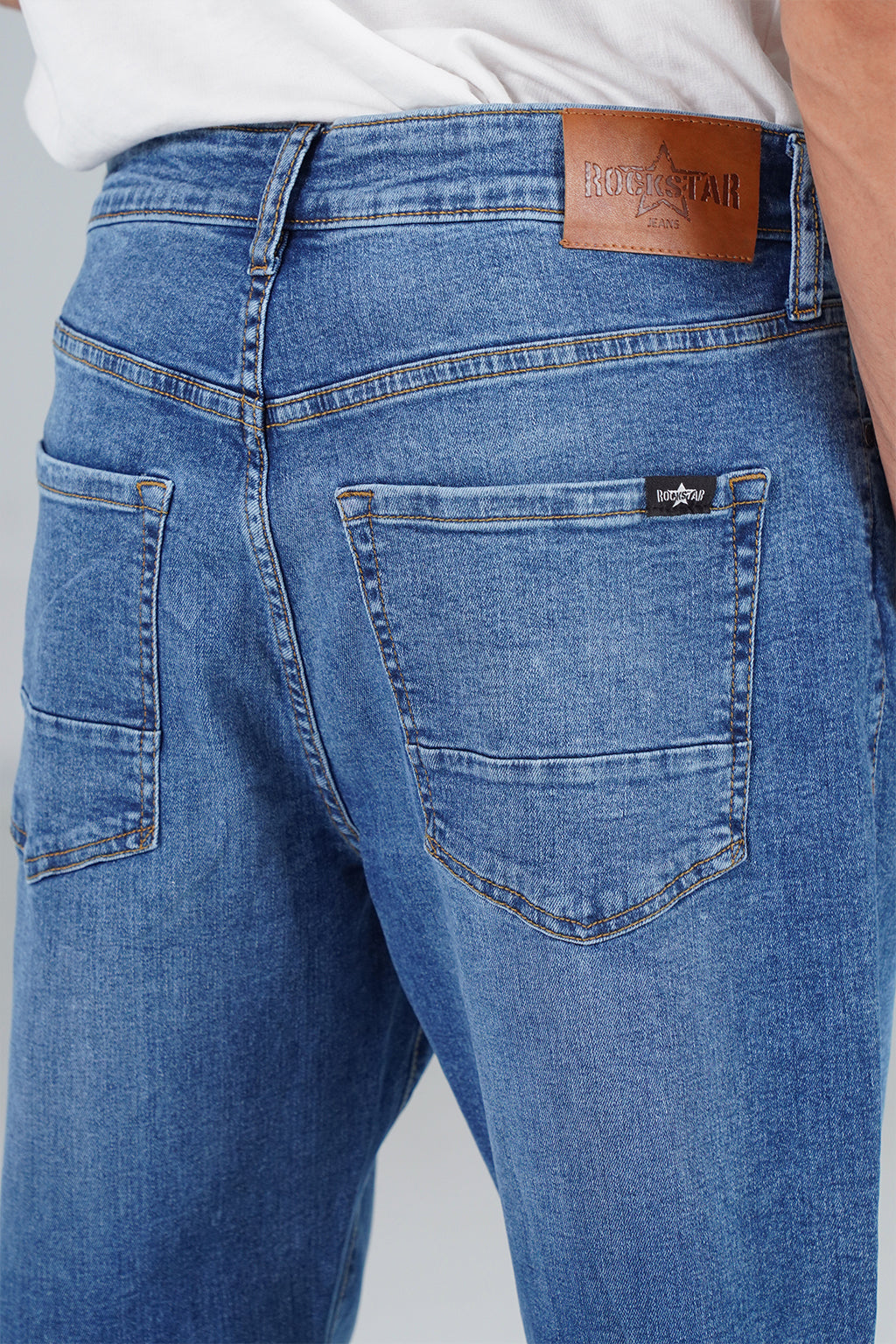 Straight Strechable Fit