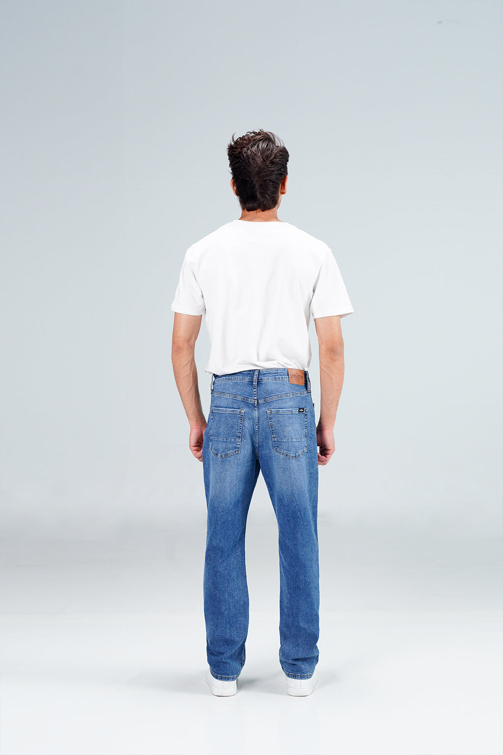 Straight Strechable Fit