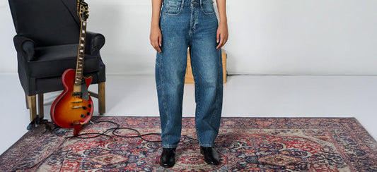How to style Women's Barrel Fit denim