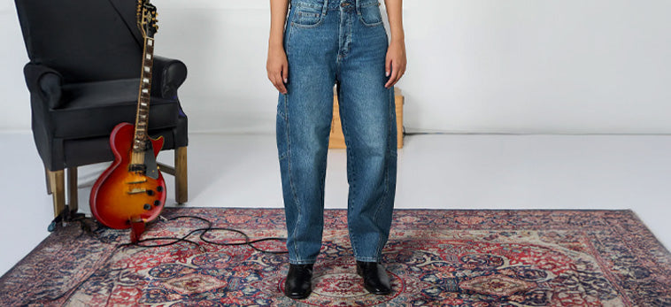 How to style Women's Barrel Fit denim