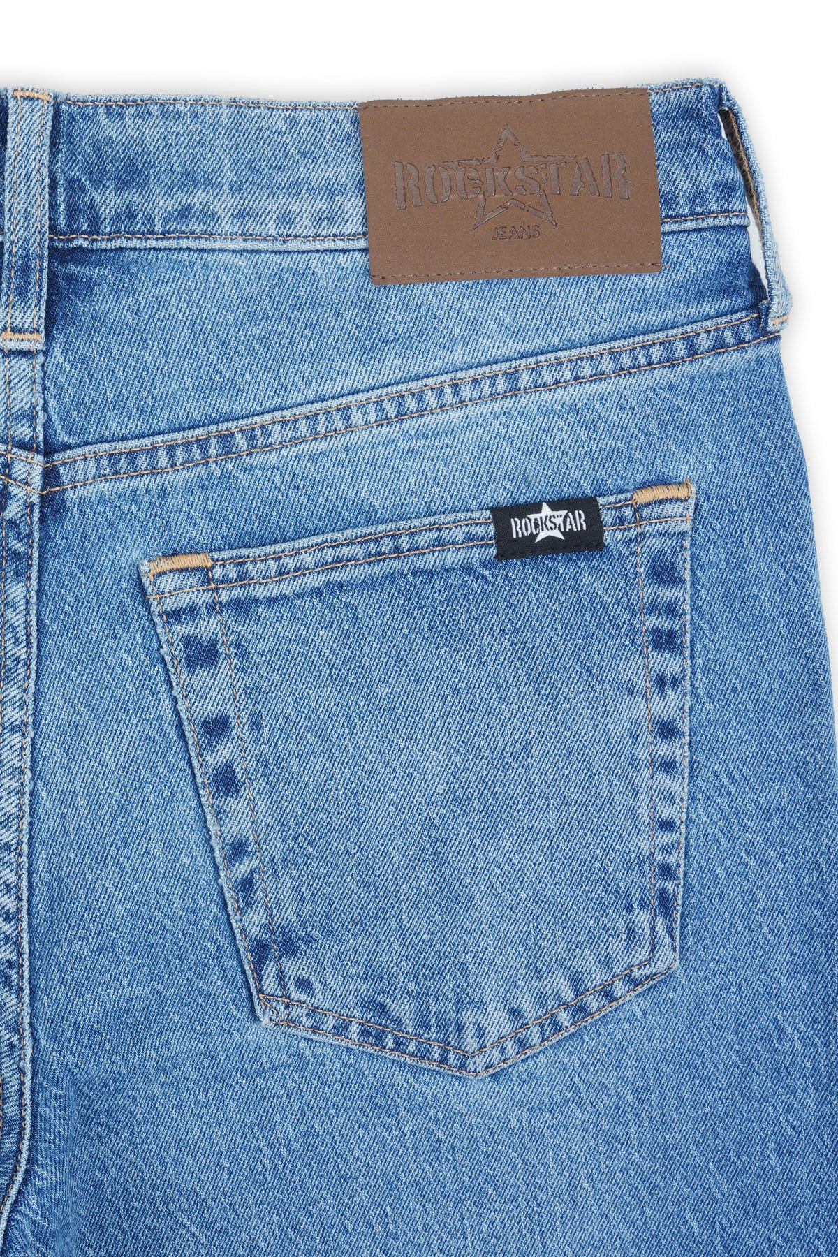 Ease Motion Jeans