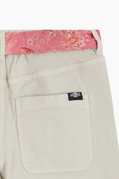 Stretch Patch Pocket Shorts Beige