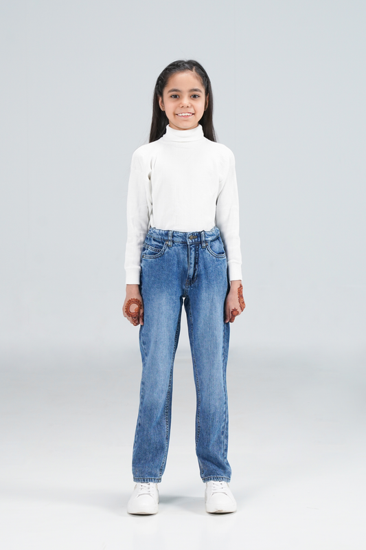 Essential Regular Straight shop at Rockstar Jeans