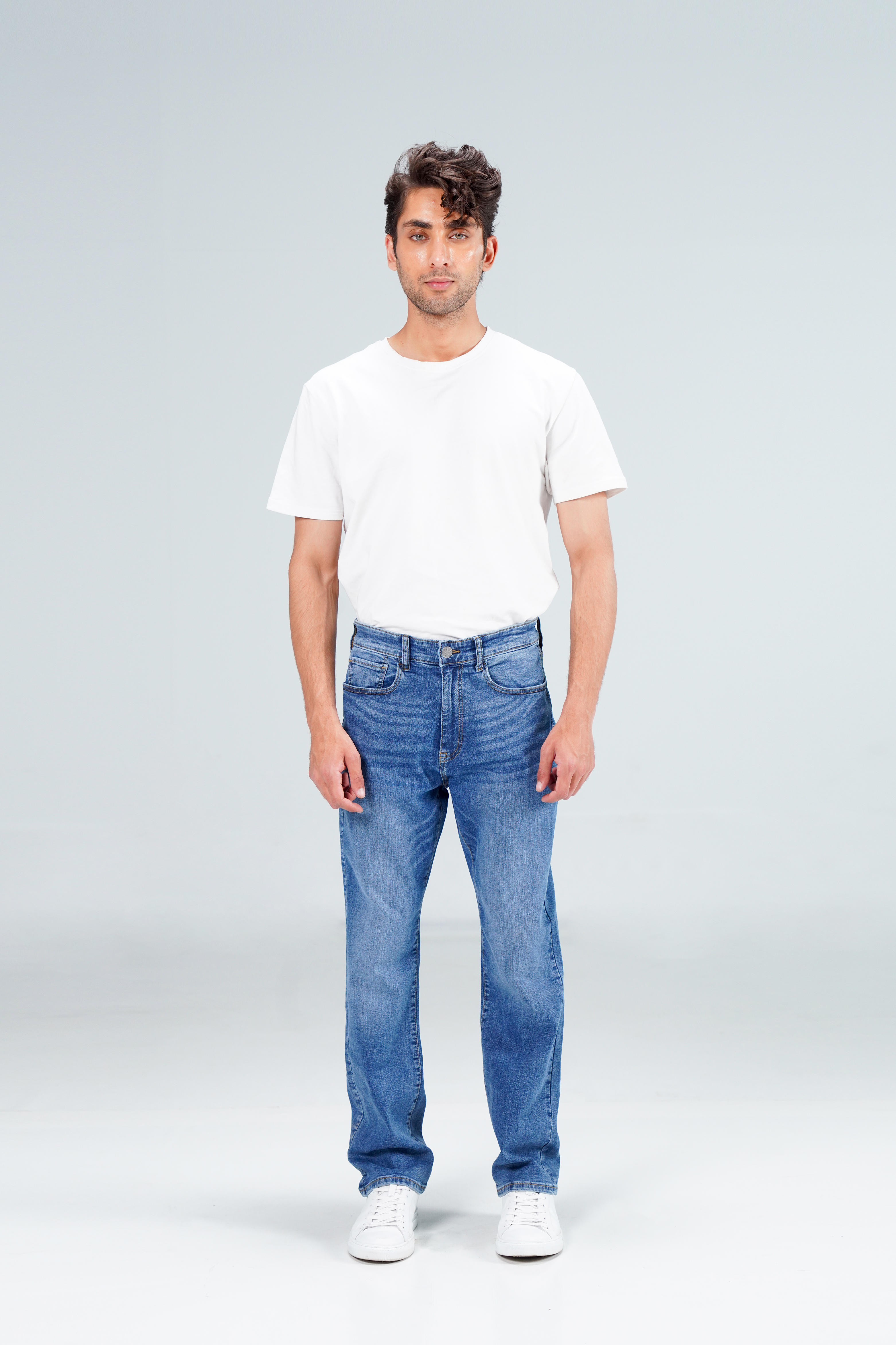 Straight Stretch Jeans