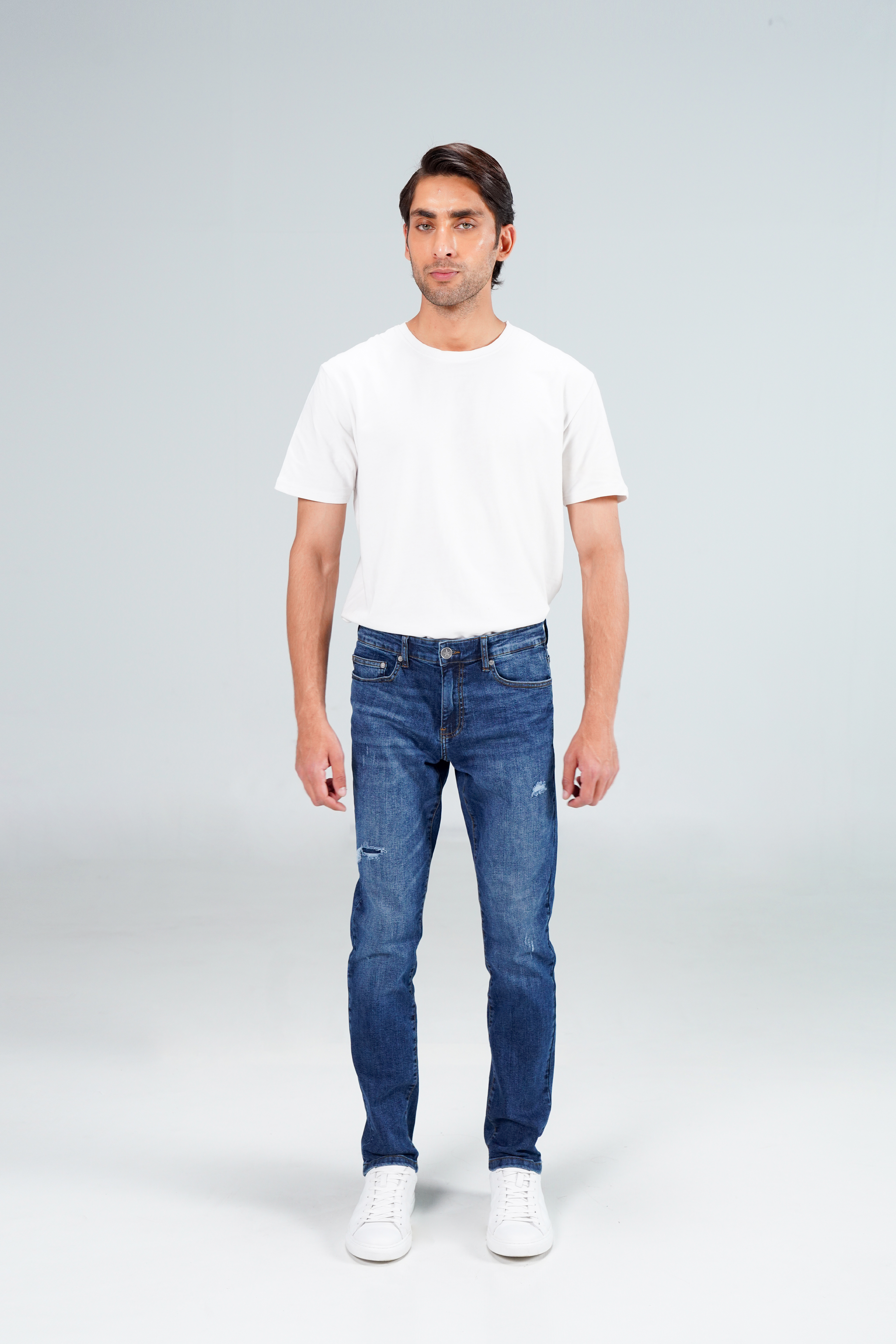 Ripped Slim Fit