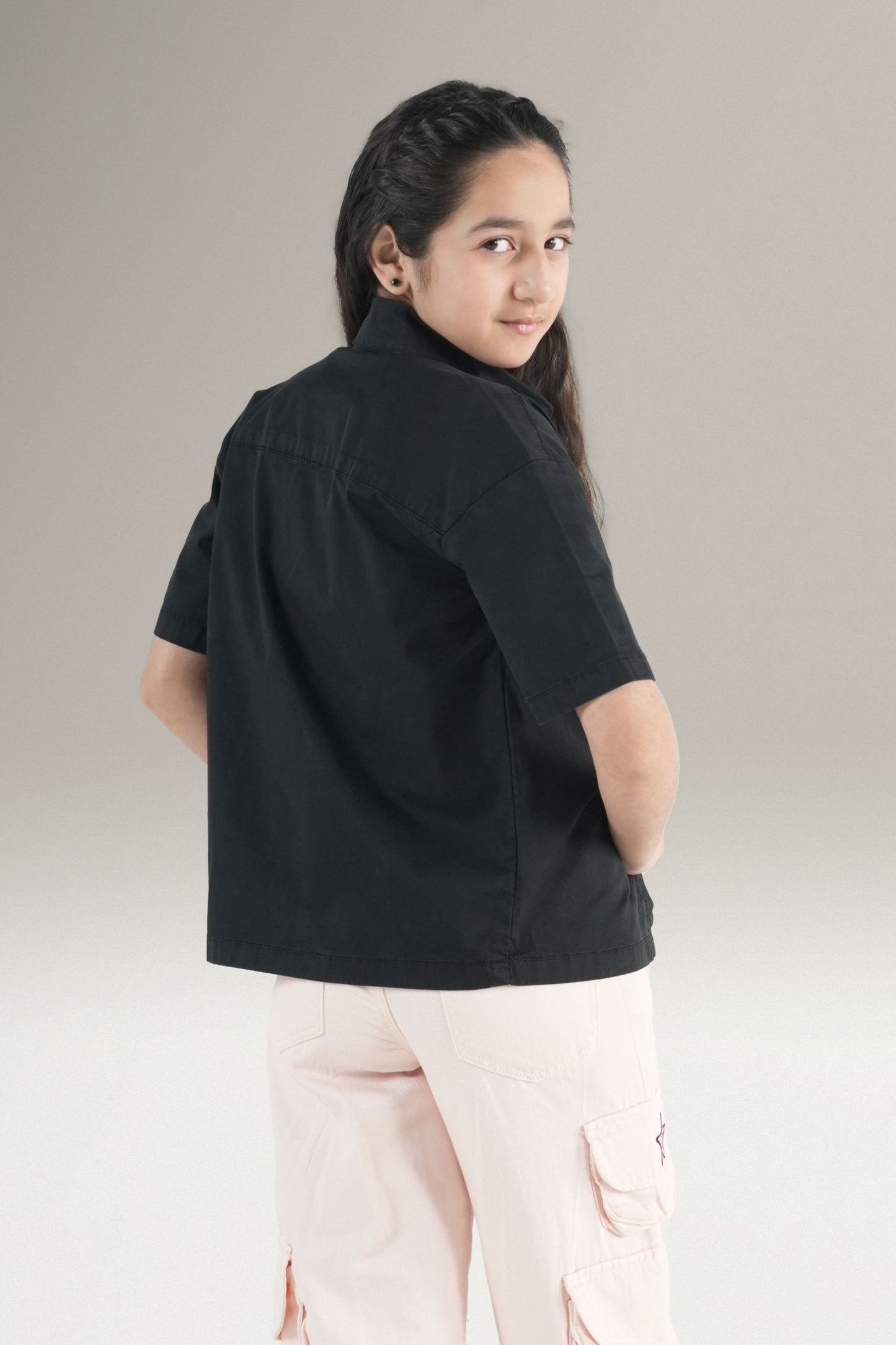 Black Iron Clasp Shirt