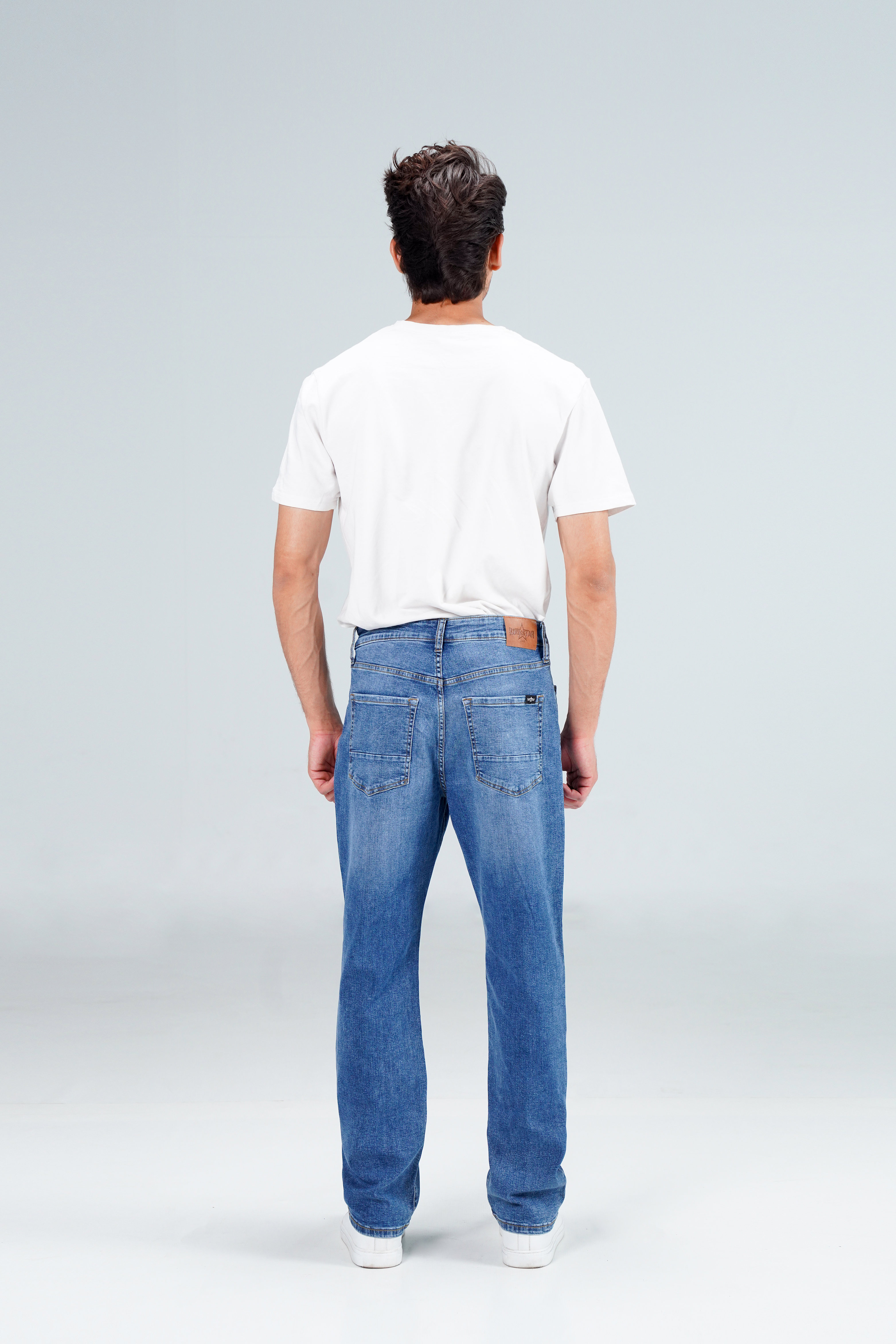 Straight Stretch Jeans