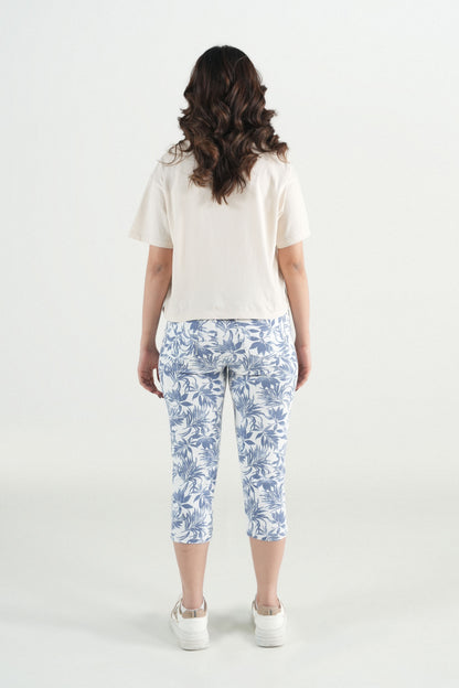 Strech Capri With Leaf Print