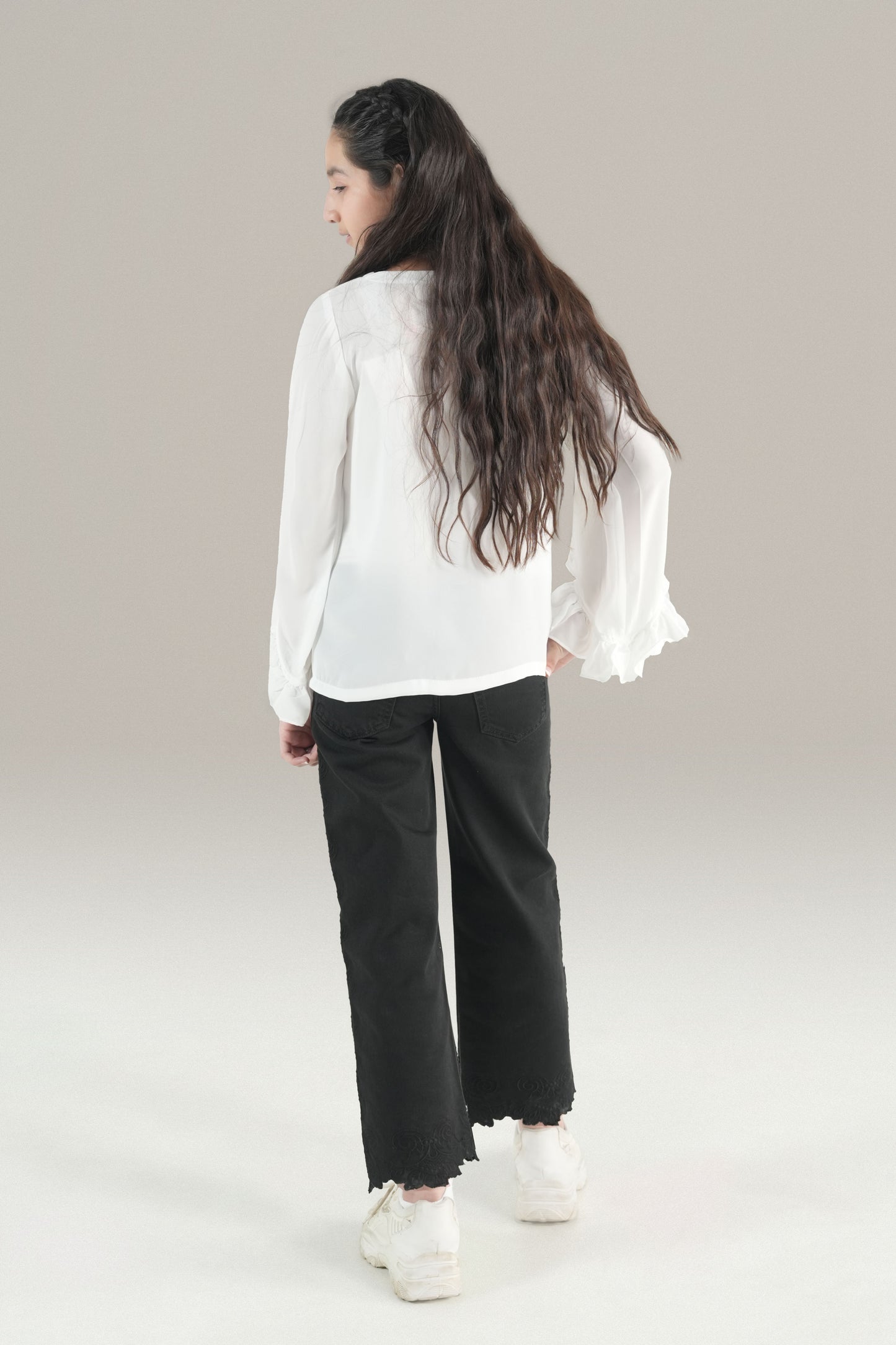 Black Lace Embroided Pant