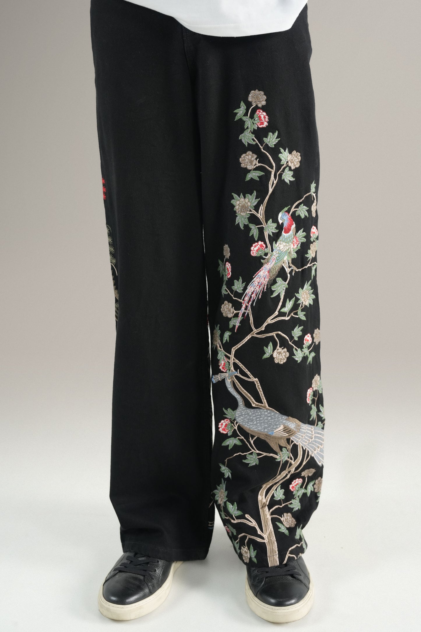 Regal Pulmage Black Jeans