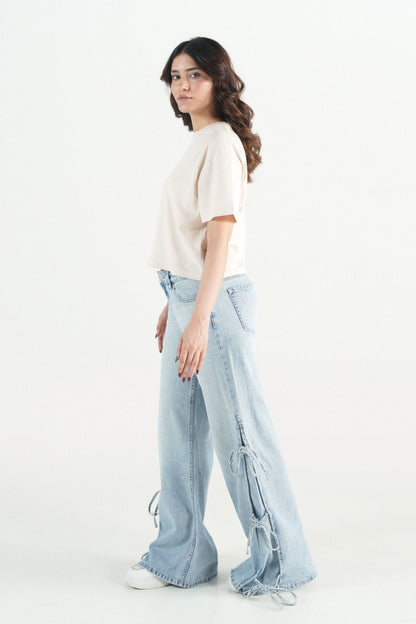 Wide Leg Jeans With Side Bow