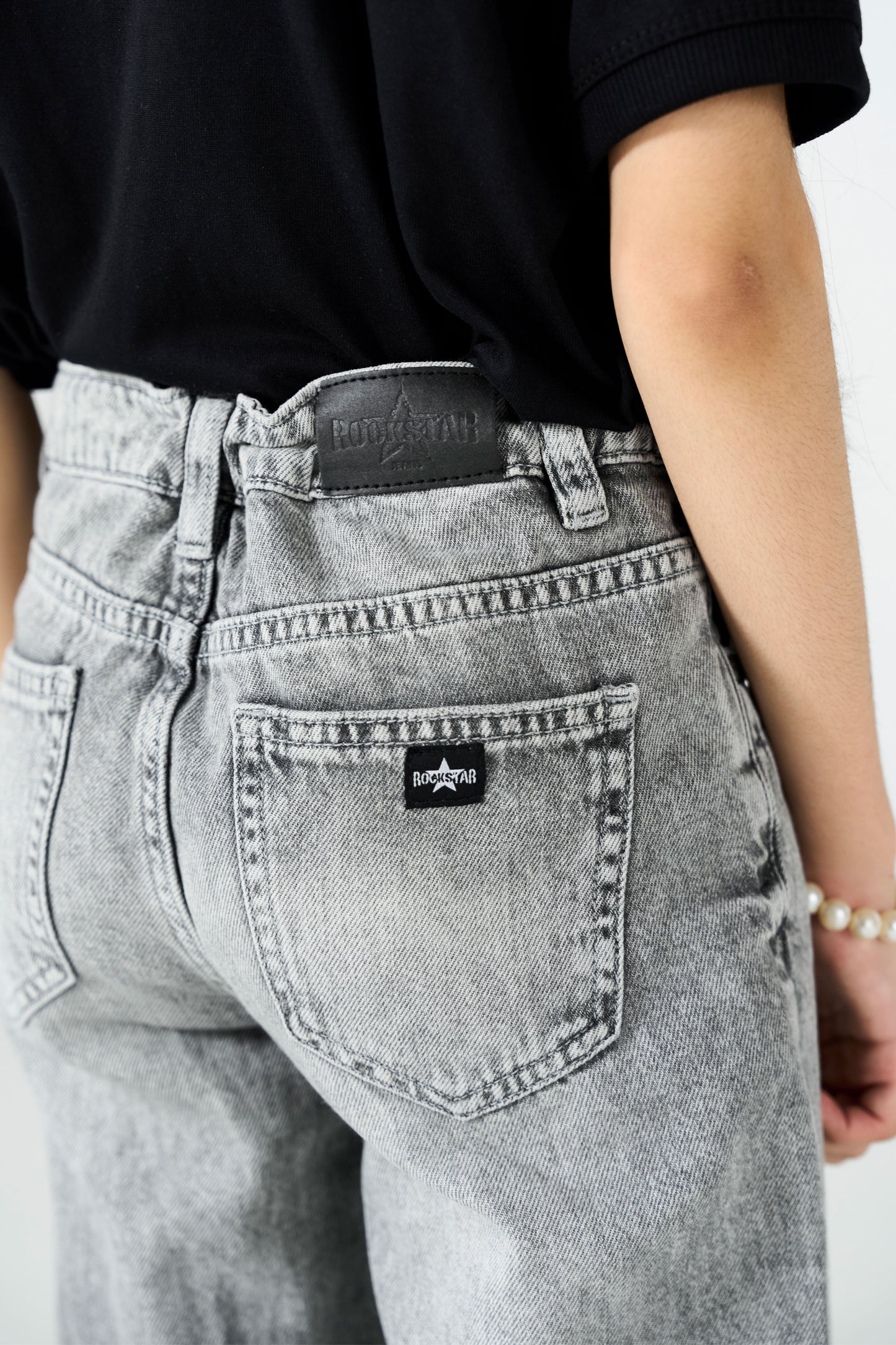 Grey Grind Straight shop at rockstar jeans