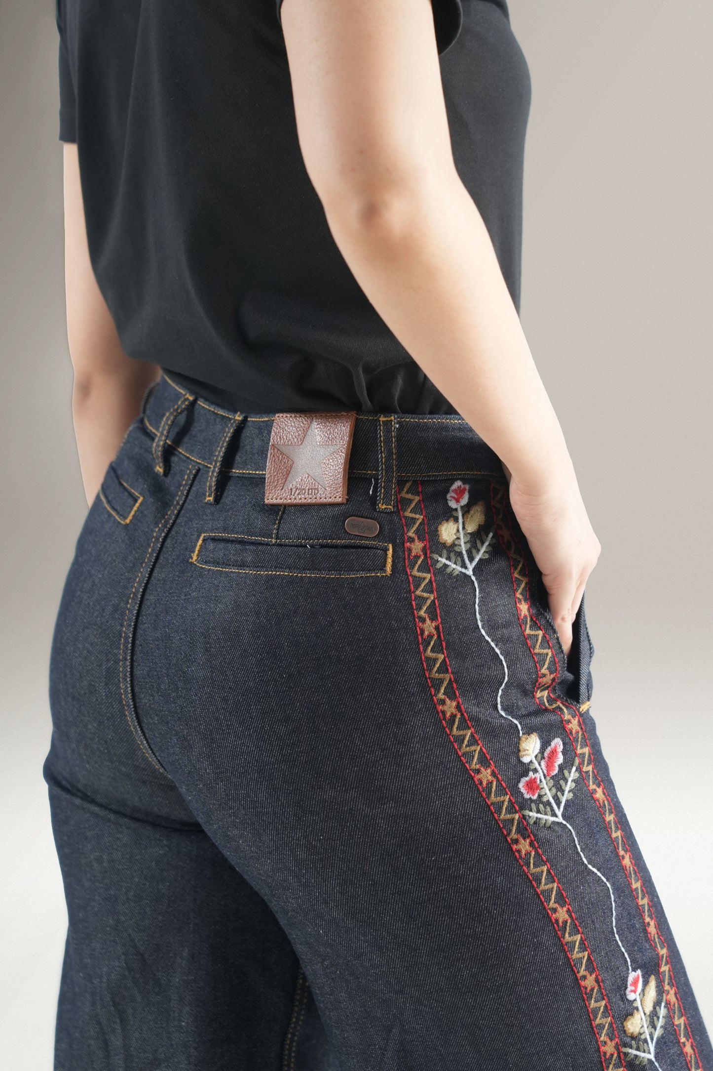 Garden of Shadows Women Jeans
