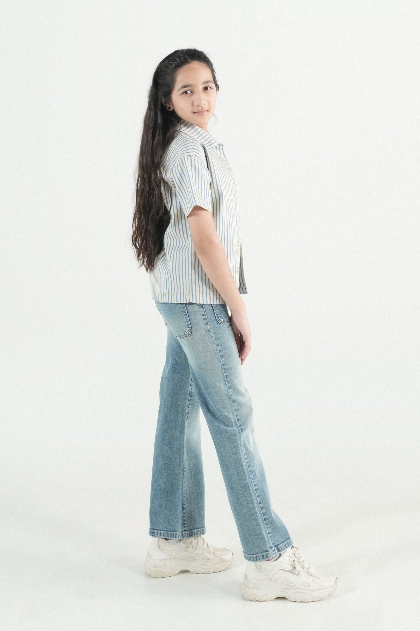 Patch Pocket Wide Jeans