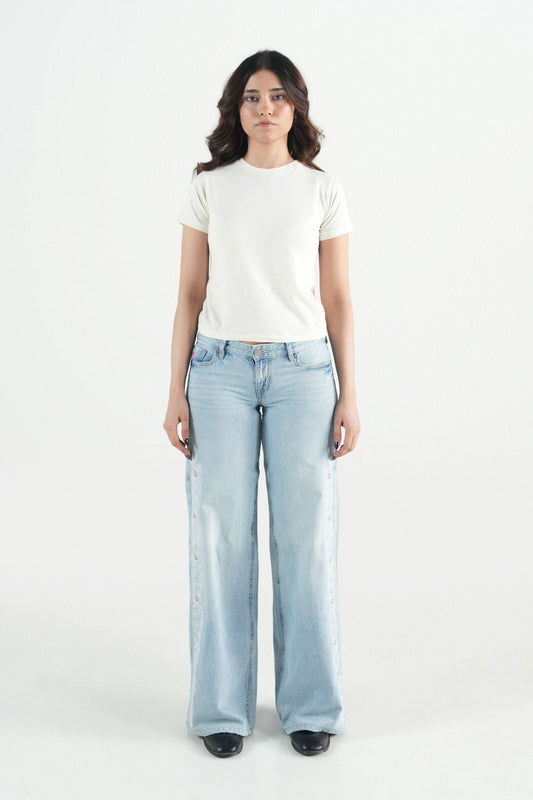 Low Rise Wide Leg Embrioded Jeans