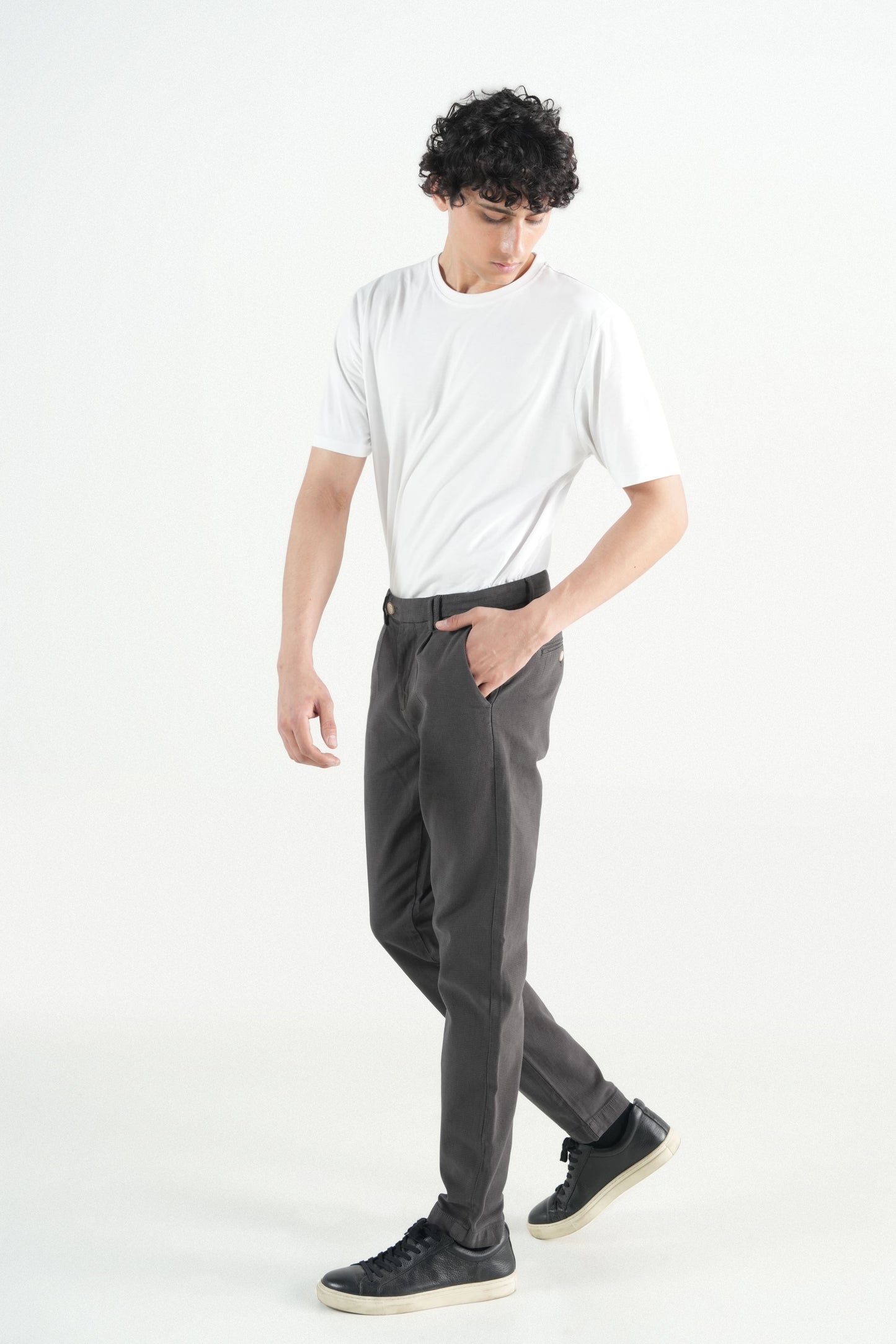 Pleated Chino Slim Fit