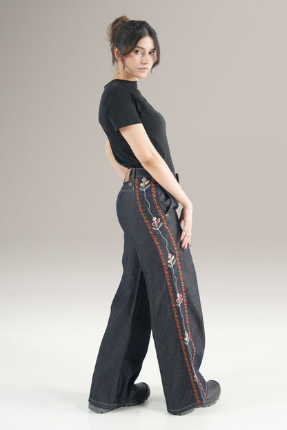 Garden of Shadows Women Jeans