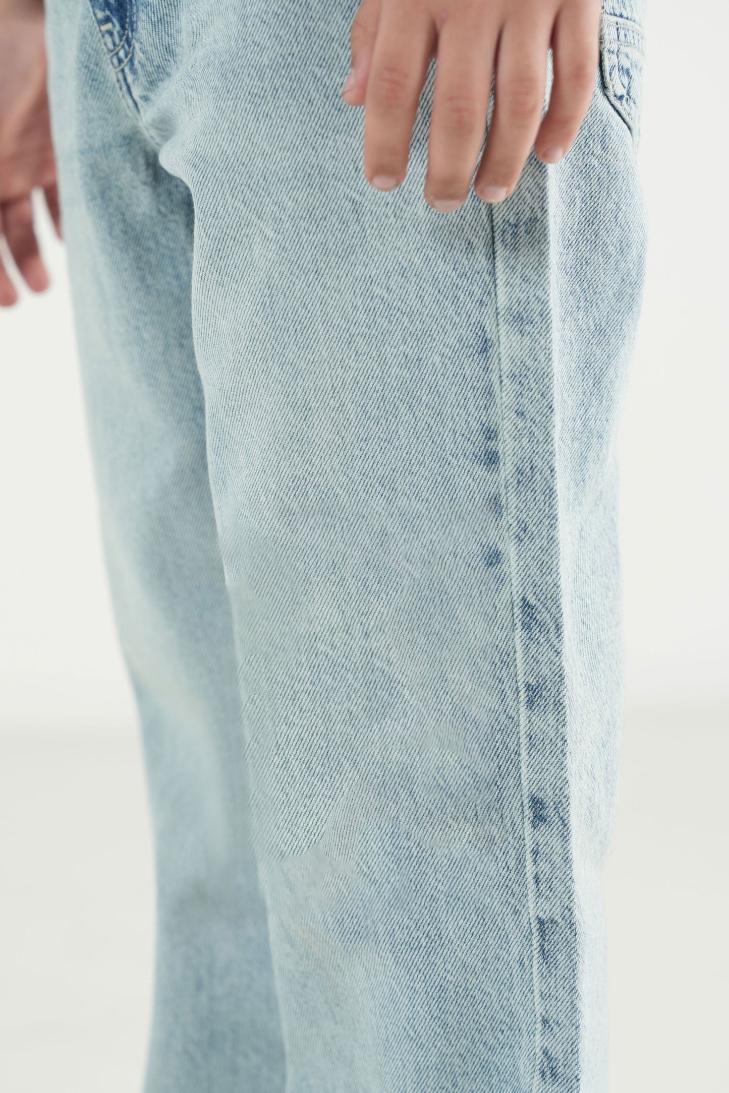 Light Blue Baggy Jeans