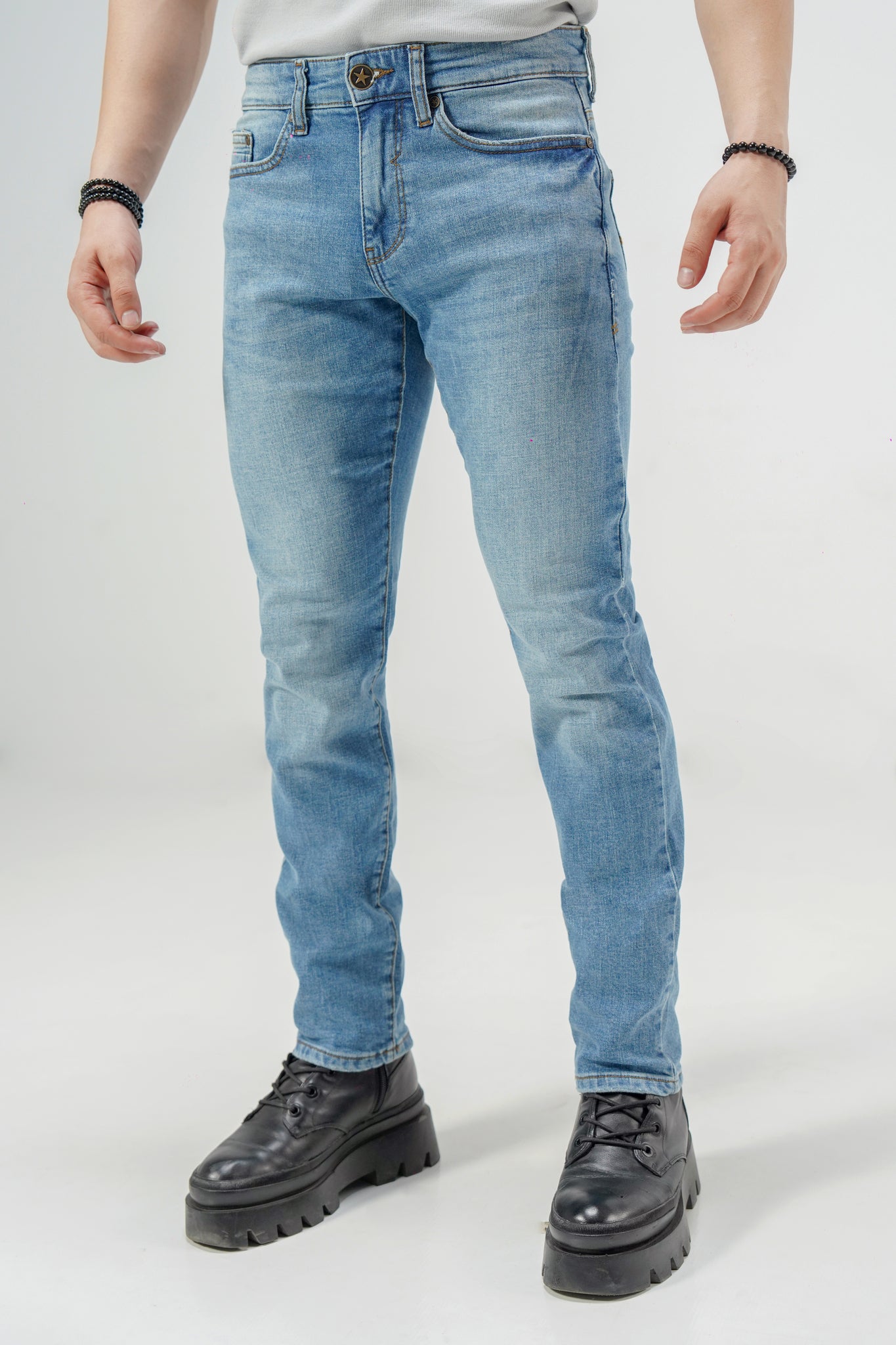 Regular Slim Medium Blue