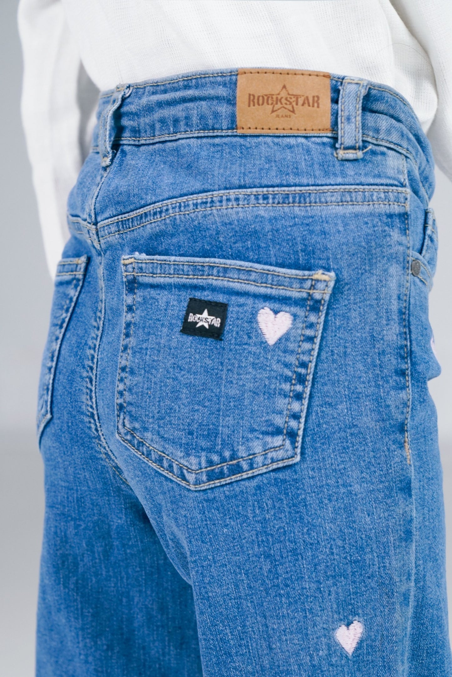 Wide Leg Heart Embroidery Jean