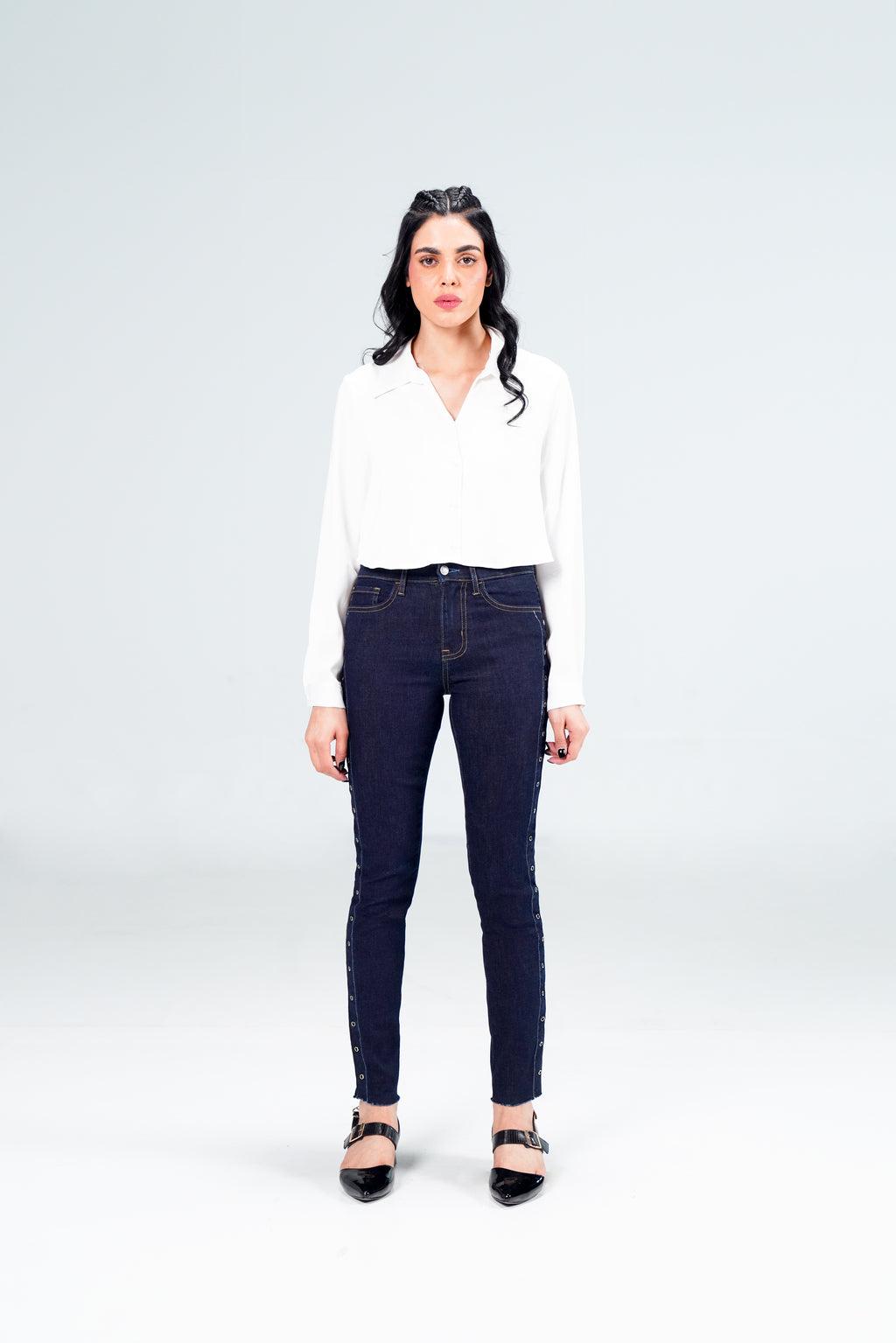 Skinny Fit With Eyelets Dark Wash