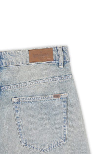 Offset Closure Jeans