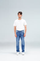 Straight  Strechable  Fit