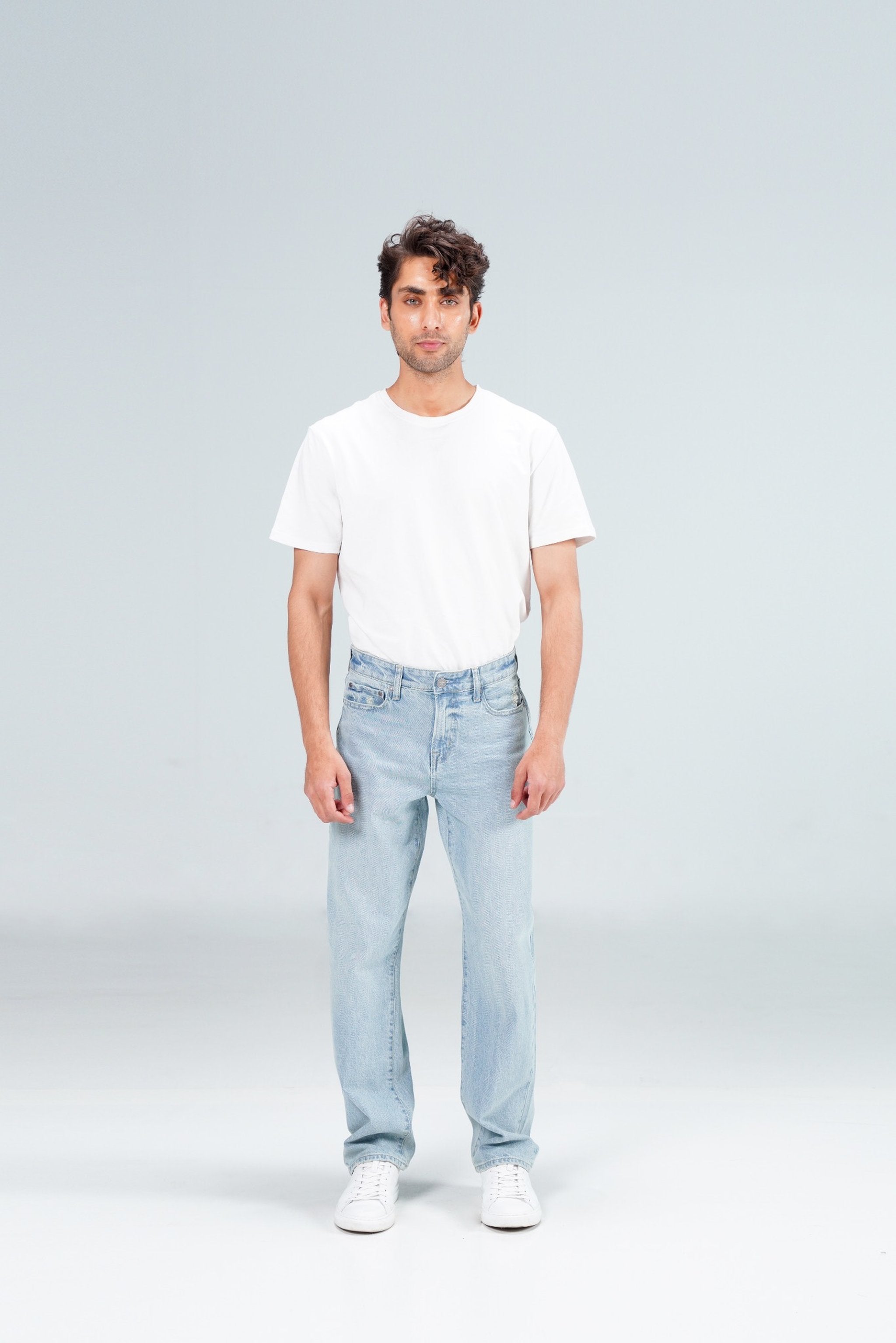 Loose Straight Fit Light Blue