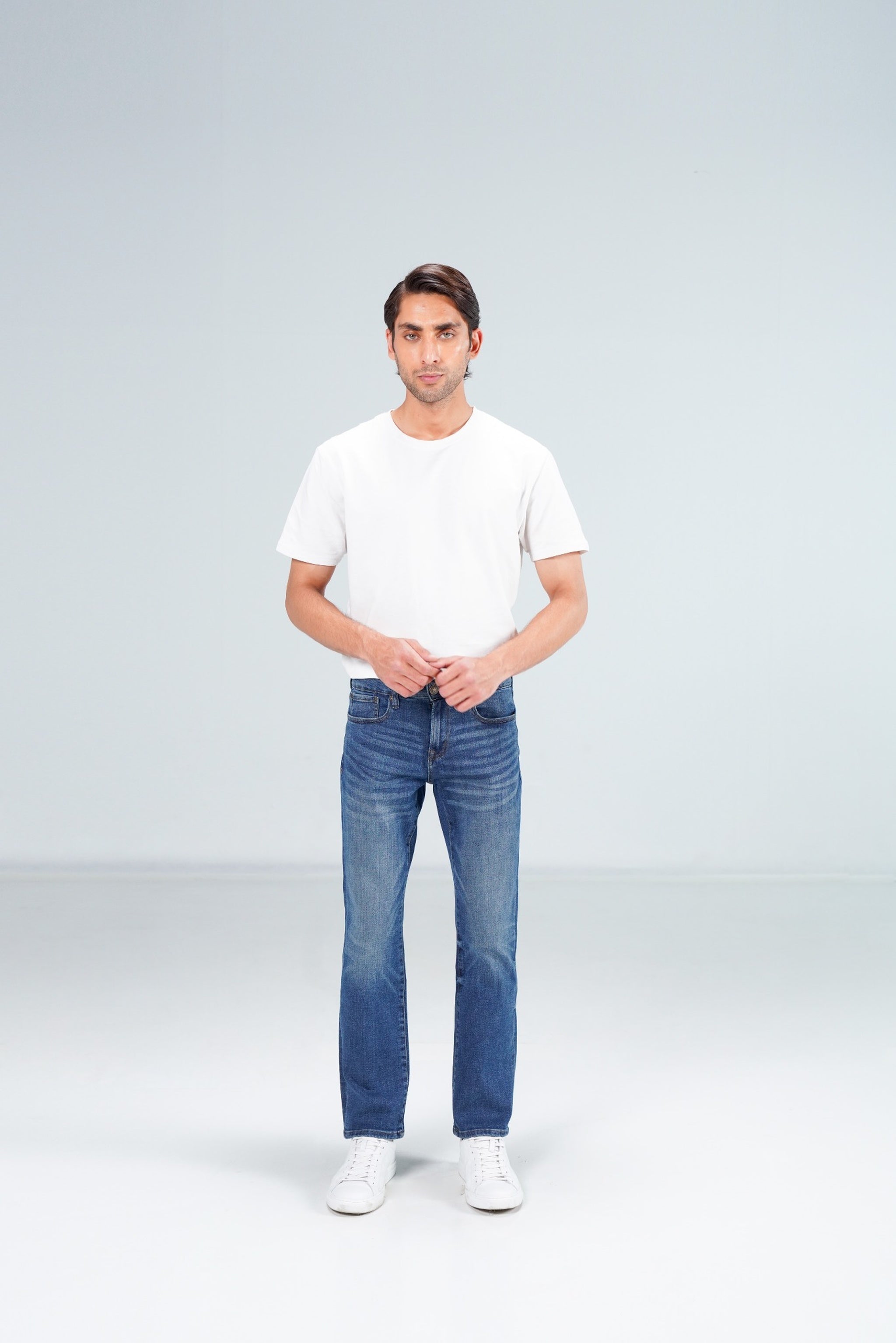 Relaxed Straight